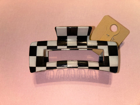 B&W checkered claw clip
