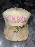 Mama hat