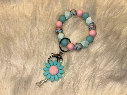 Flower wrist keychain