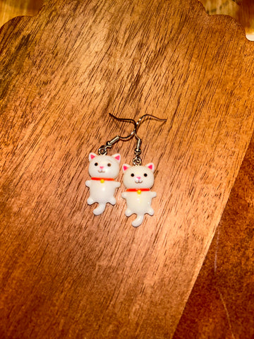 White cat earrings