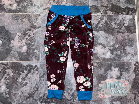 Purple floral pocket joggers 4T